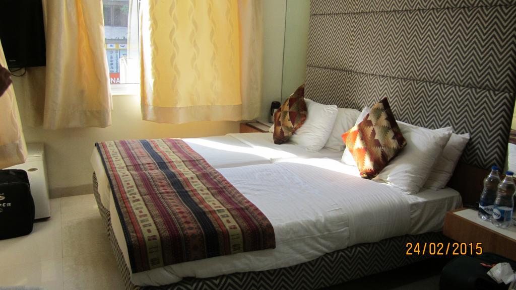 Empire Hotel Bombaj Pokoj fotografie